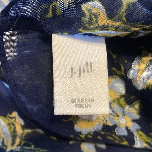 J. Jill infinity scarf. - Picture 5 of 8